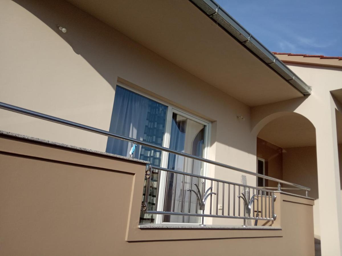 Ferienwohnung Laura Bibinje Exterior foto